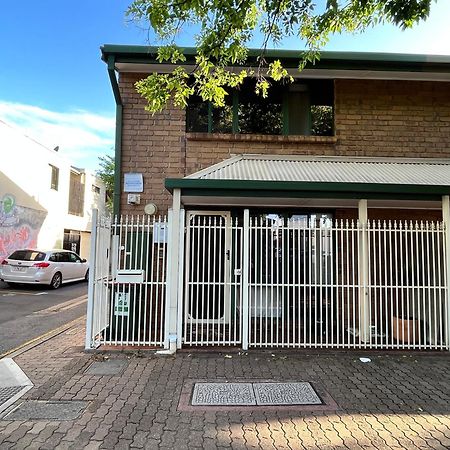 Cozy Townhouse Central Location Villa Adelaide Exterior photo